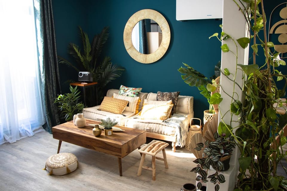 Activities, TV and multimedia, Living room, Seating area, locker