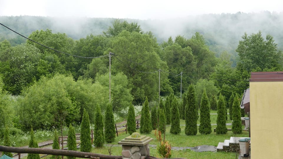West Wood ApartHotel Apartment hotel in Ukraine