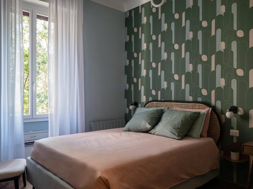 Mini suite di design Apartment in Milan
