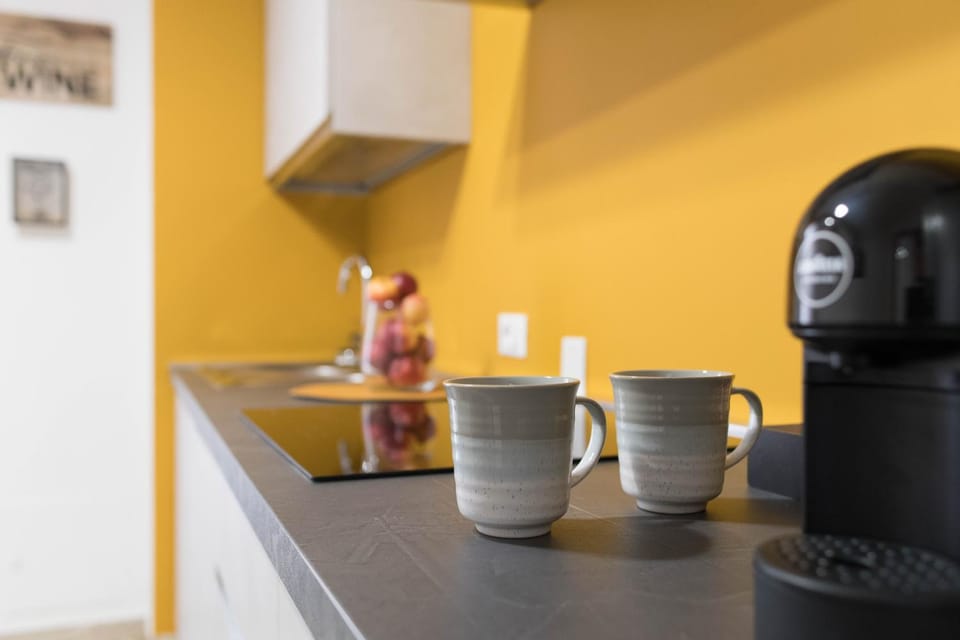 Coffee/tea facilities, Kitchen or kitchenette