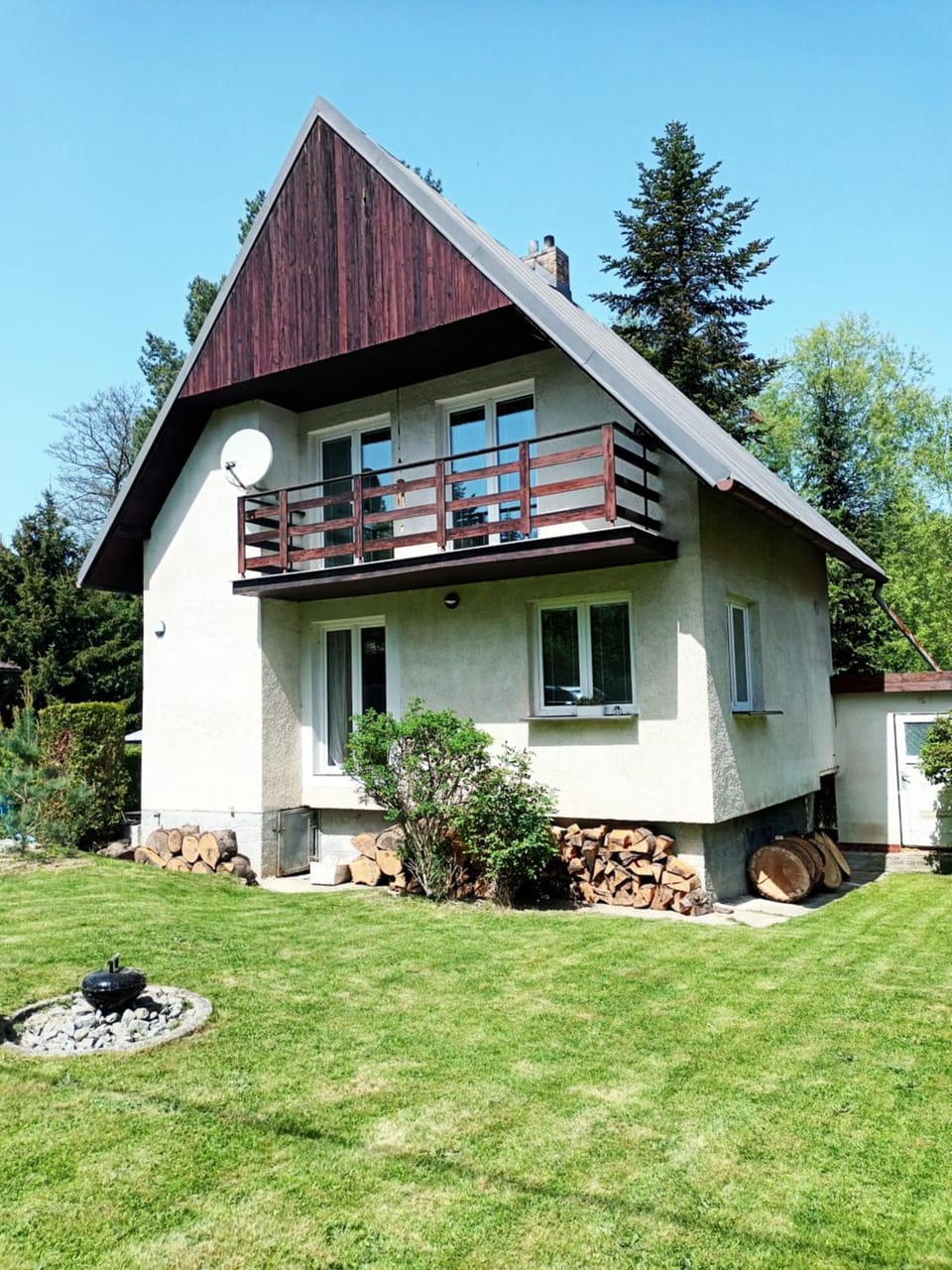Property building, Garden