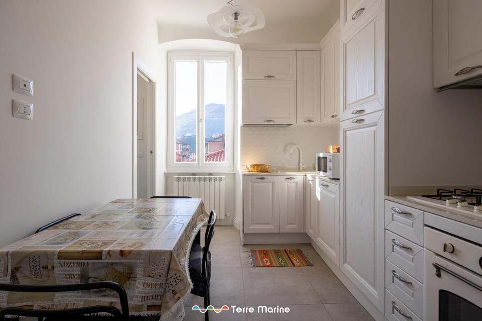 BlueGreen Apartment in La Spezia
