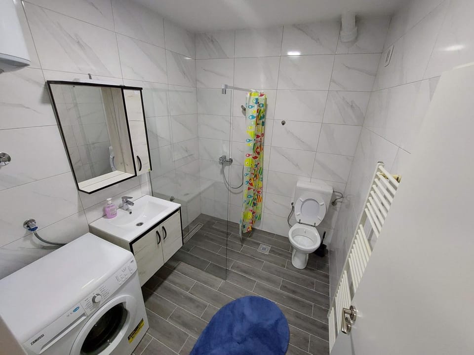 Toilet, Bathroom