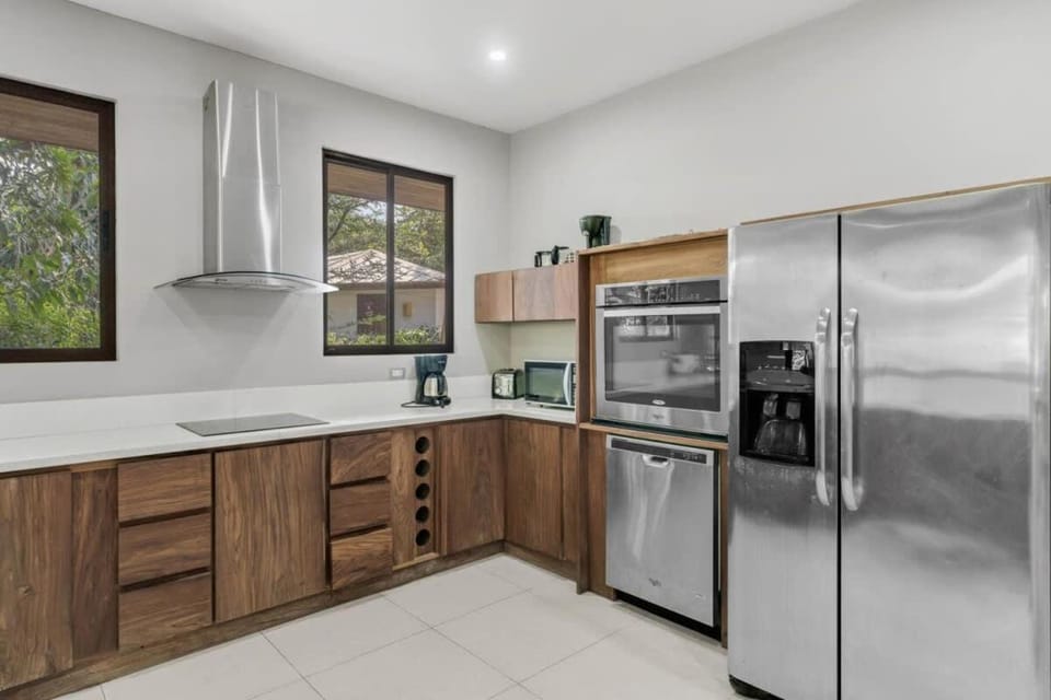 Stylish 3-Bedroom Tropical Escape with Pool & Outdoor Living, 1 Block from Playa Potrero House in Guanacaste Province