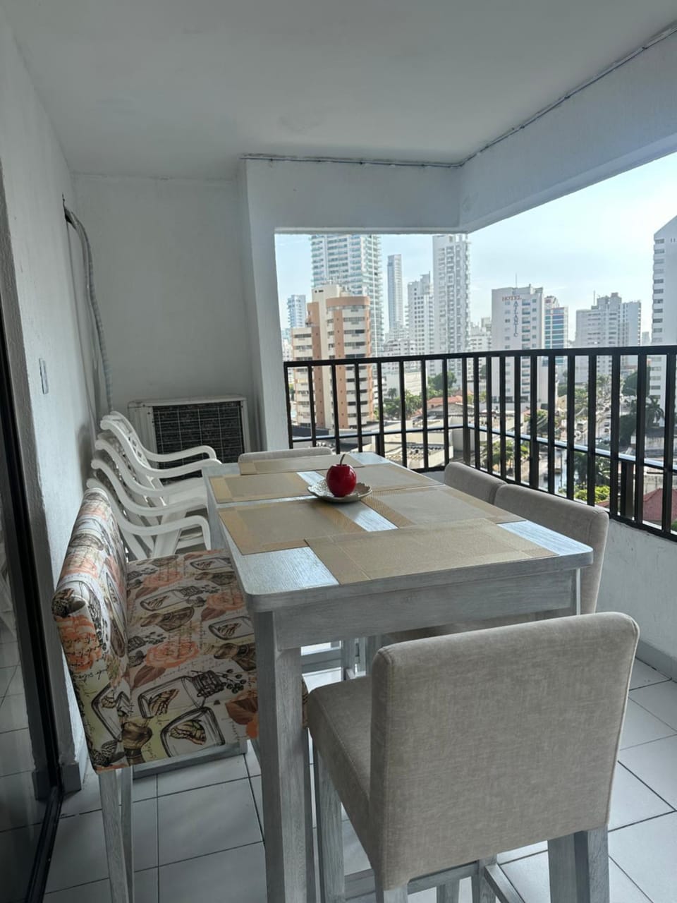 Balcony/Terrace, Dining area
