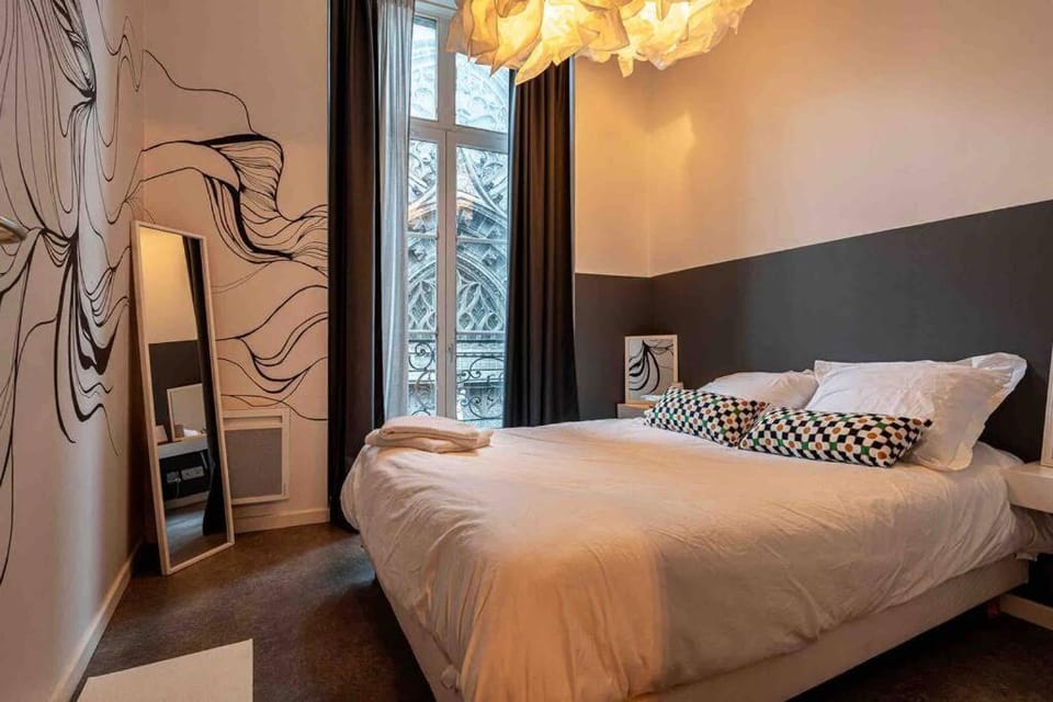 LA HUPPE - Bain Balnéo - Riom centre - 3 étoiles Apartment in Riom