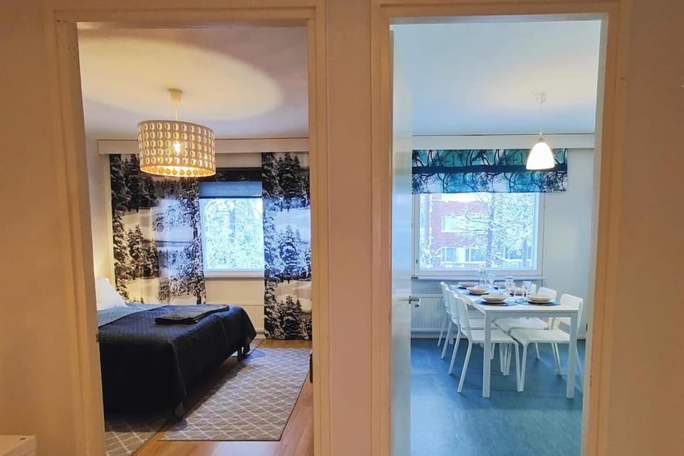 Bed, Photo of the whole room, Dining area