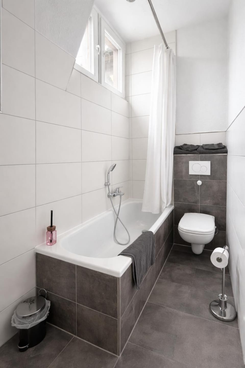 Toilet, Bathroom, Bath