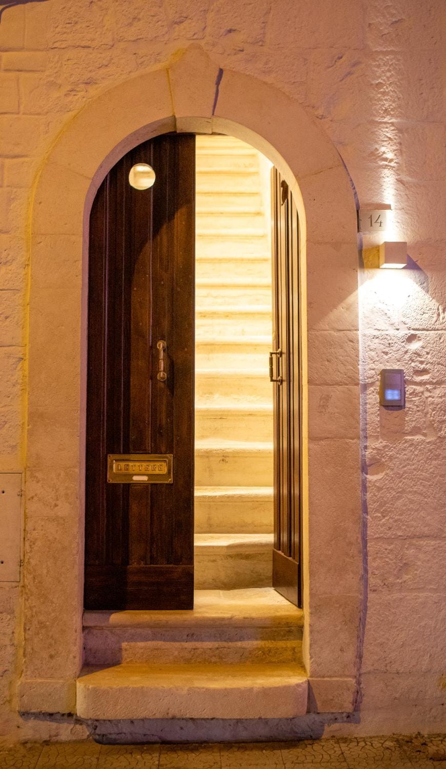 Property building, Facade/entrance, Night