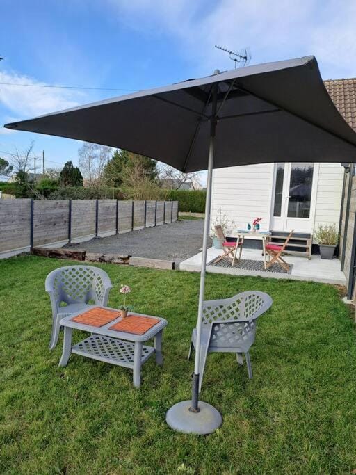 Ôcalme, Idéal à 2, jardin, plage House in Normandy