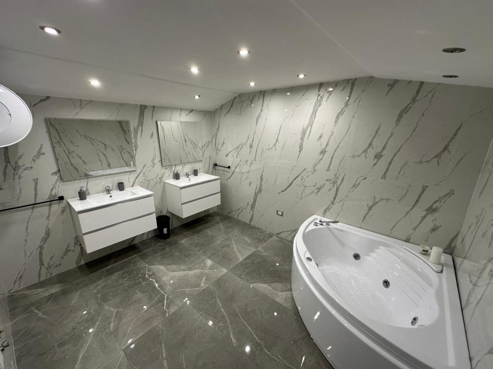 Foria Luxury Apartments Apartment in Naples