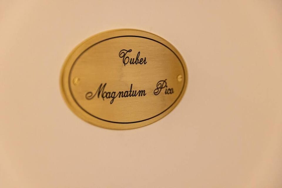 Logo/Certificate/Sign
