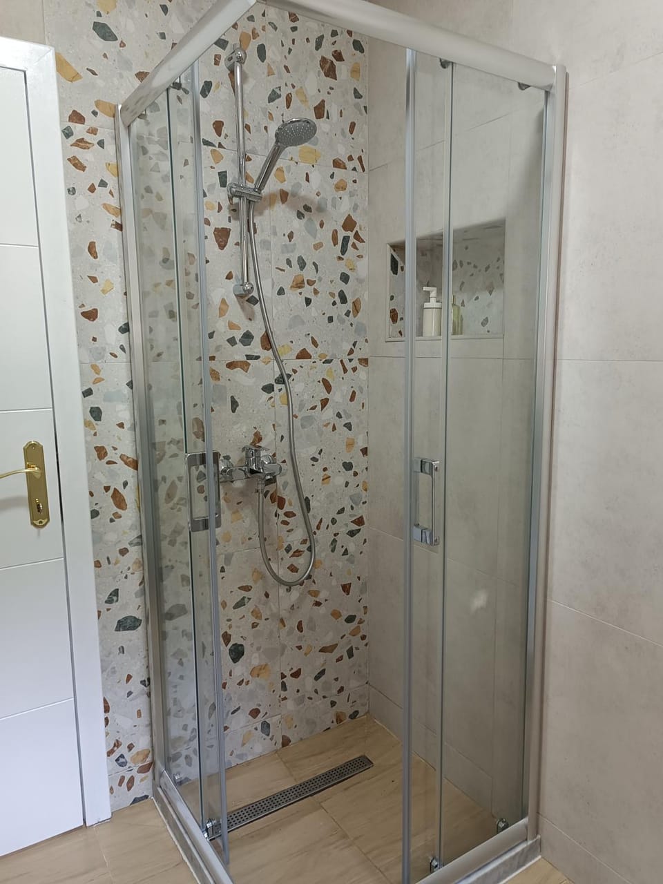 Shower, Bathroom