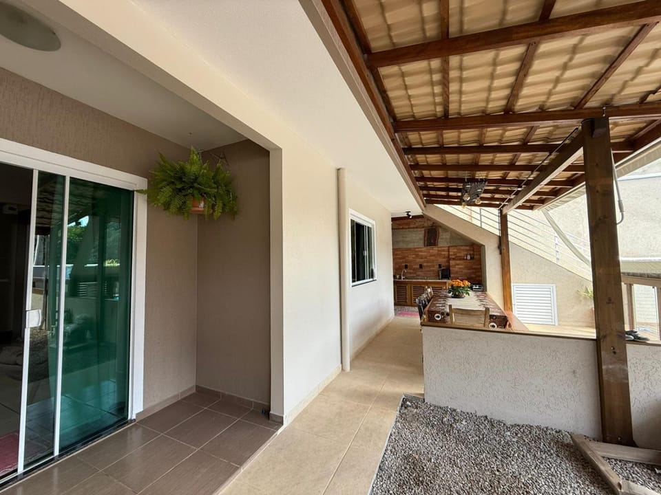 Casa praia de Zimbros House in Porto Belo