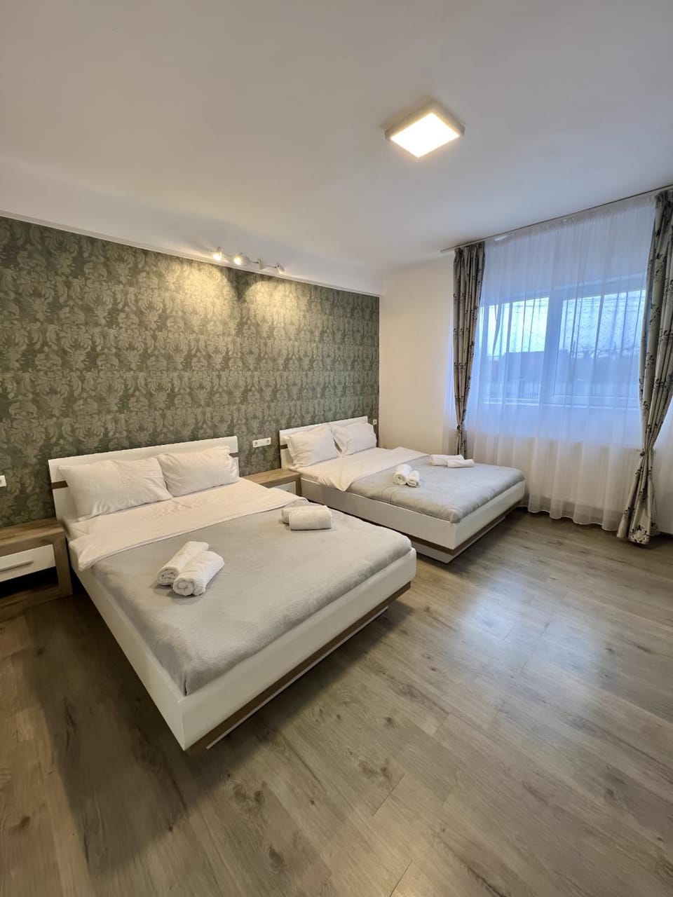 Salt Mine Retreat - Free Parking Apartment in Cluj County