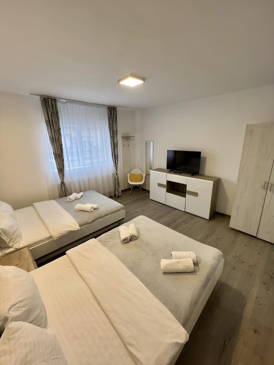 Salt Mine Retreat - Free Parking Apartment in Cluj County