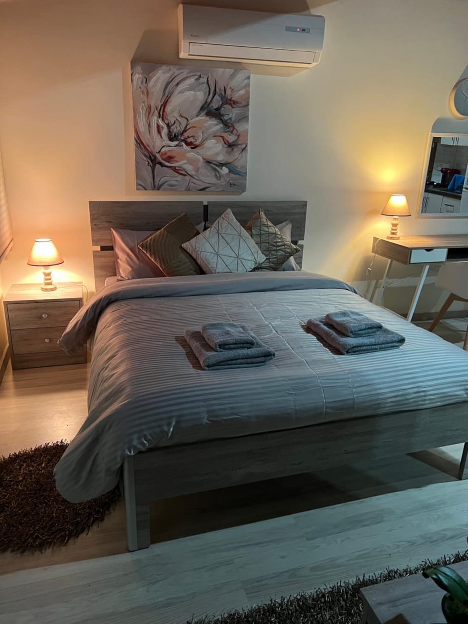 Bed, Bedroom, air conditioner