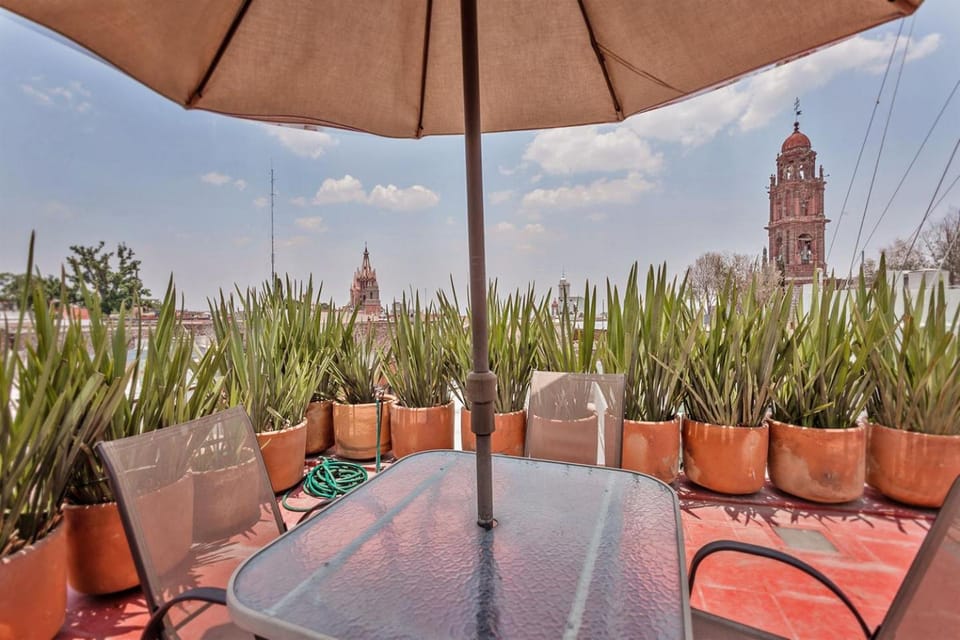 Patio, Day, View (from property/room), Balcony/Terrace, Seating area, City view, Landmark view