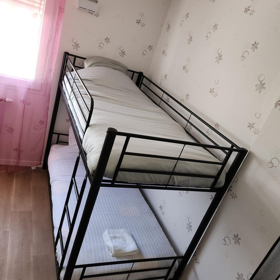 RESIDENCE ALPES Apartment in Annecy