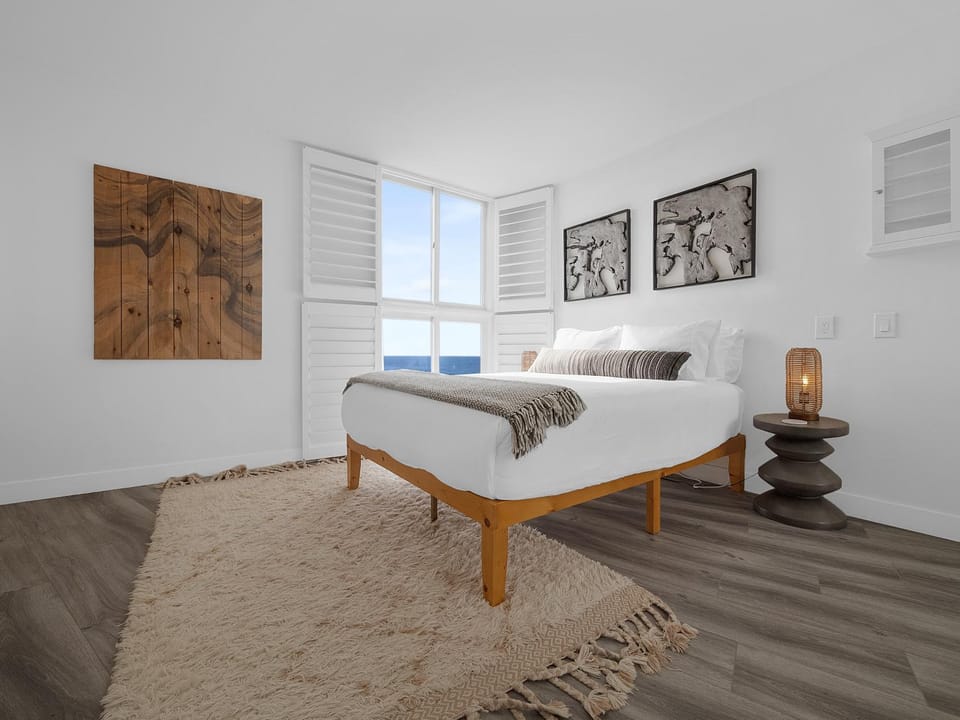 Sunset Cliffs Lookout - Ocean Front Luxury Condo House in Ocean Beach