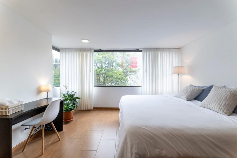 Bed, Photo of the whole room