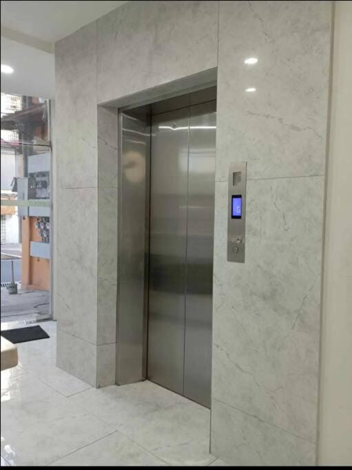 St. Marvin Studio Makati M507 Apartment in Mandaluyong