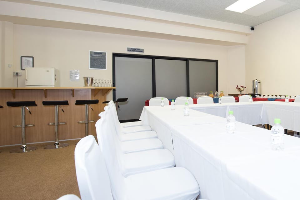 Business facilities, Decorative detail, Meeting/conference room