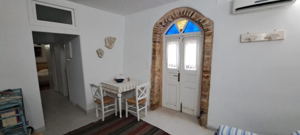 Garden of Chios Apartment in Decentralized Administration of the Aegean