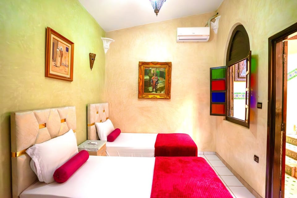 Bed, TV and multimedia, Photo of the whole room, Bedroom, air conditioner