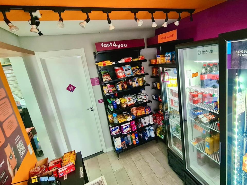 On-site shops, Supermarket/grocery shop