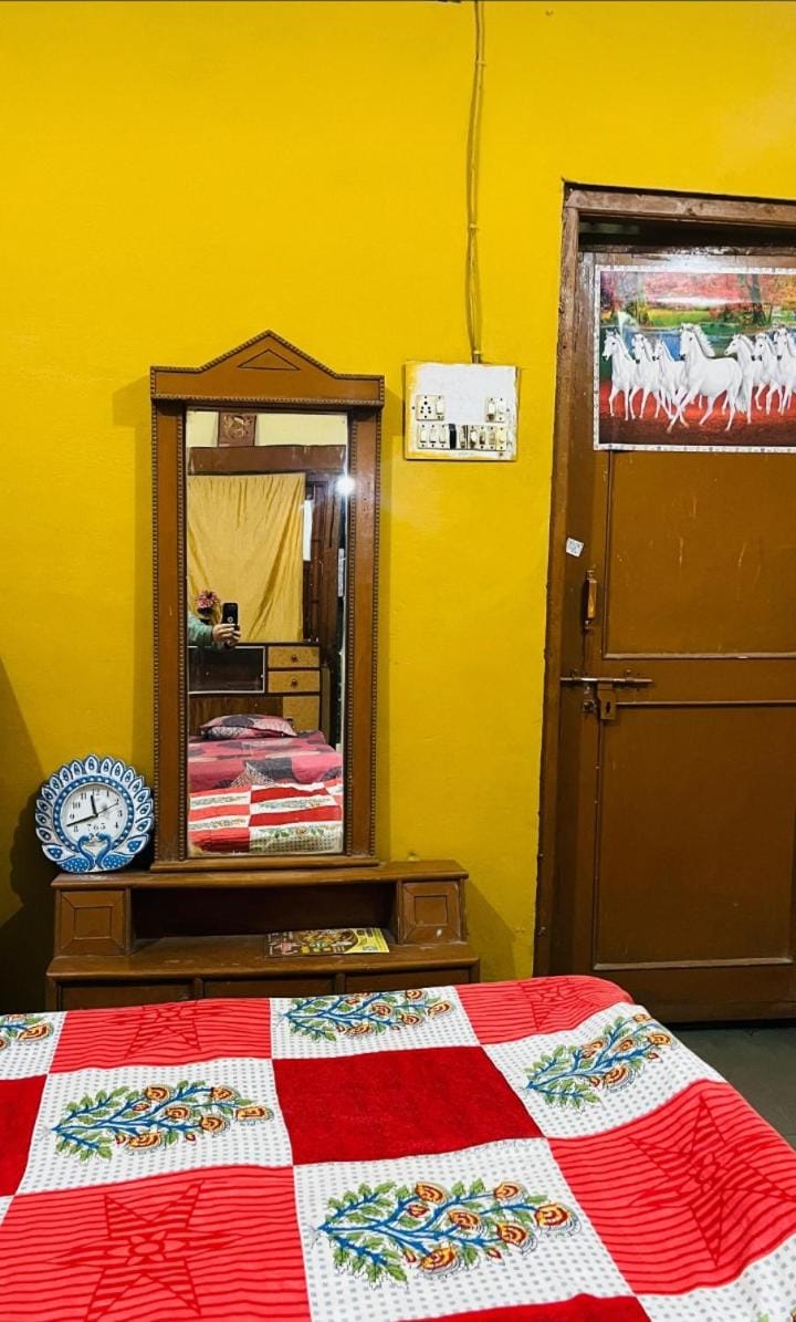Parshwanath Home Stay Vacation rental in India