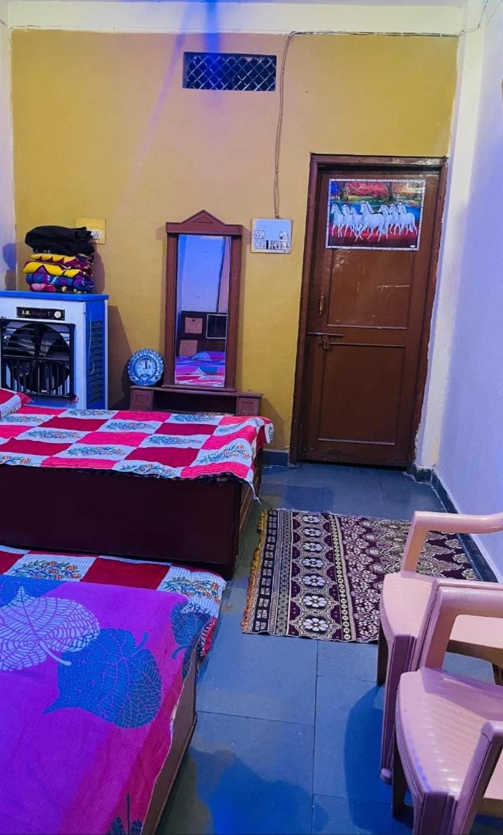 Parshwanath Home Stay Vacation rental in India