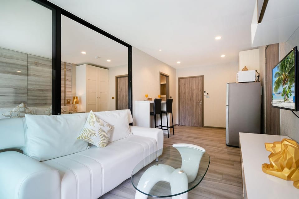 F12 Номер Люкс Бассейн Рубль ВАТСАП669З582I976 Apartment in Phuket