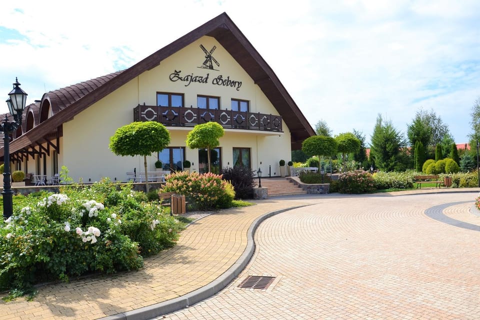Property building, Nearby landmark