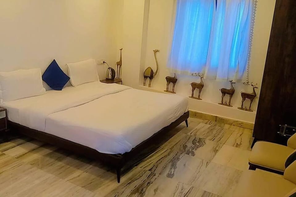 Valley Nest for 6-12 PAX House in Gujarat
