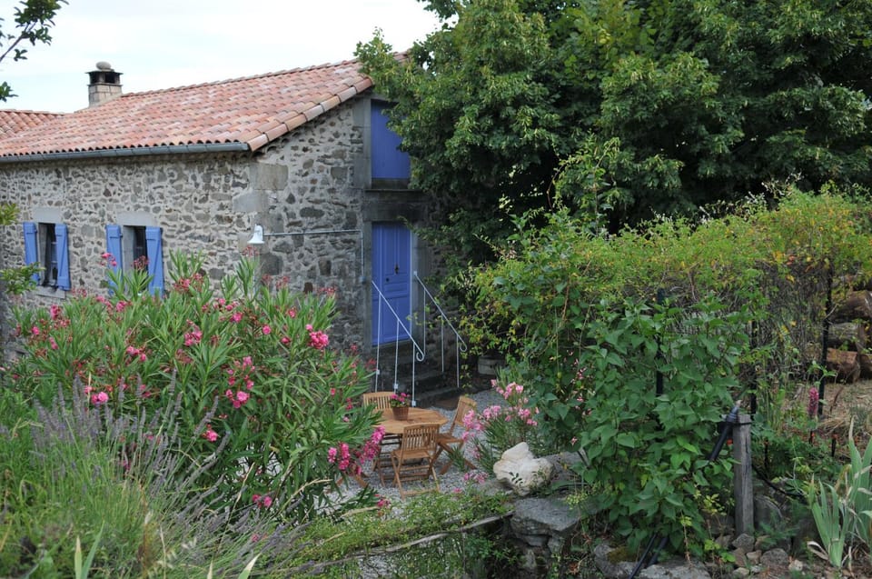 Mas d'Entraygues House in Auvergne-Rhône-Alpes