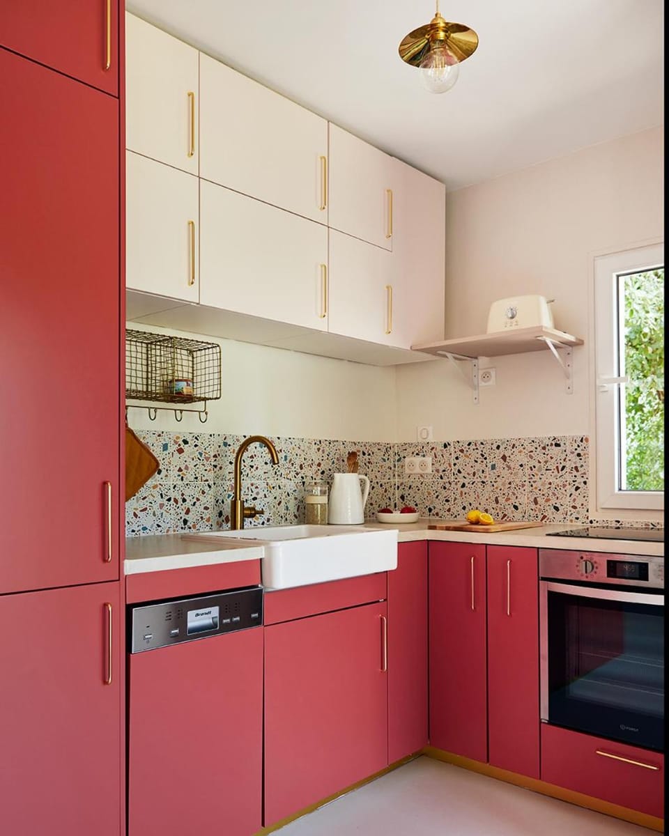 dishwasher, minibar, pet friendly, stove, kitchen