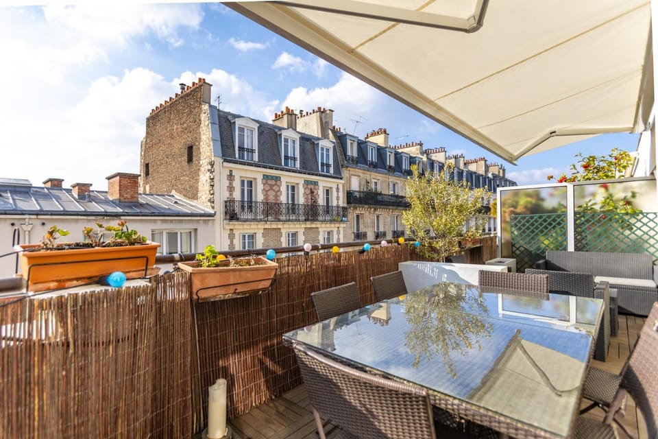 Day, Balcony/Terrace, Dining area, City view, Internal: Not applicable to any particular room