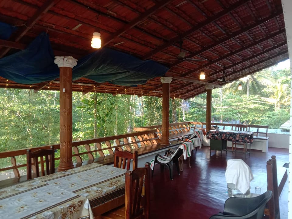 Balcony/Terrace, Dining area