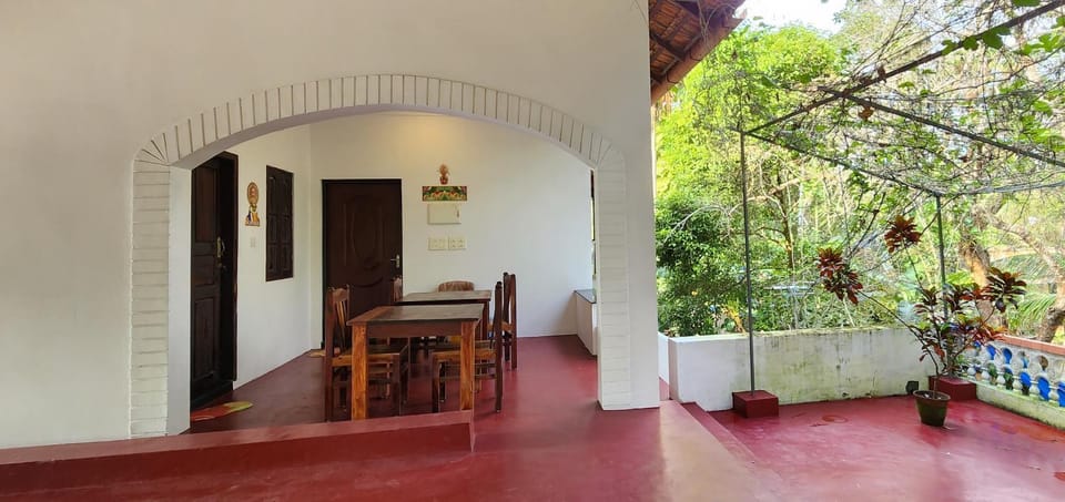 Property building, Seating area