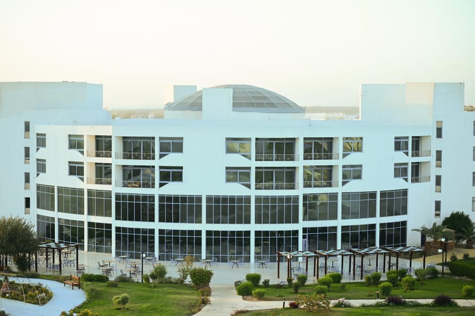 Property building, Natural landscape, Garden