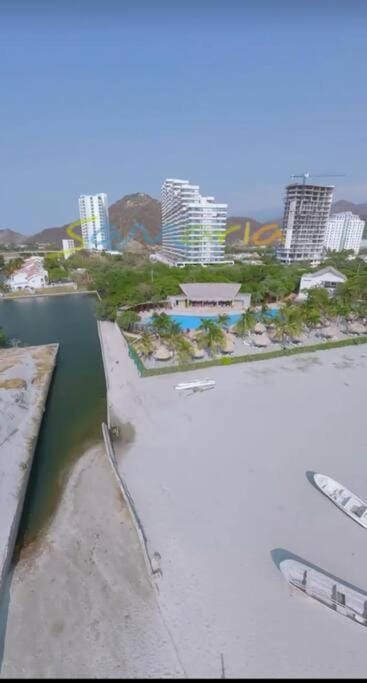 Bird's eye view, Beach