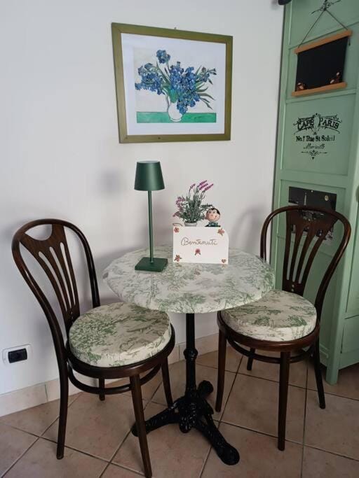 Seating area