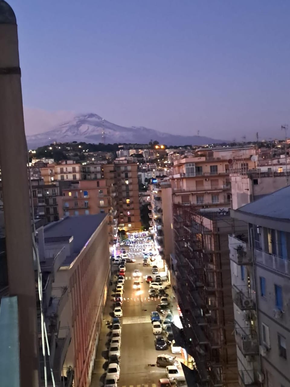Night, Balcony/Terrace, Mountain view, Street view