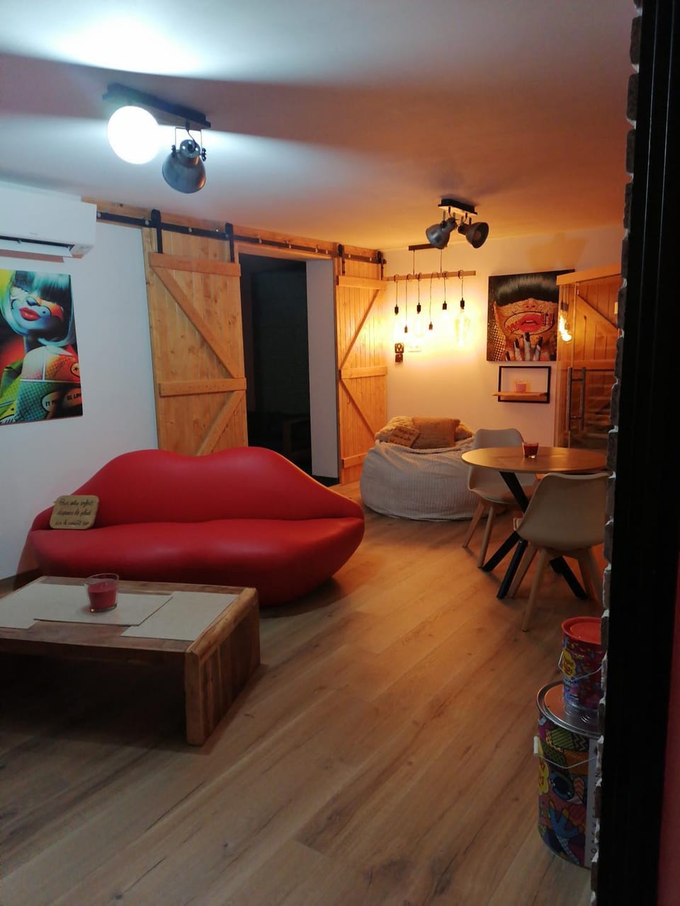 Seating area
