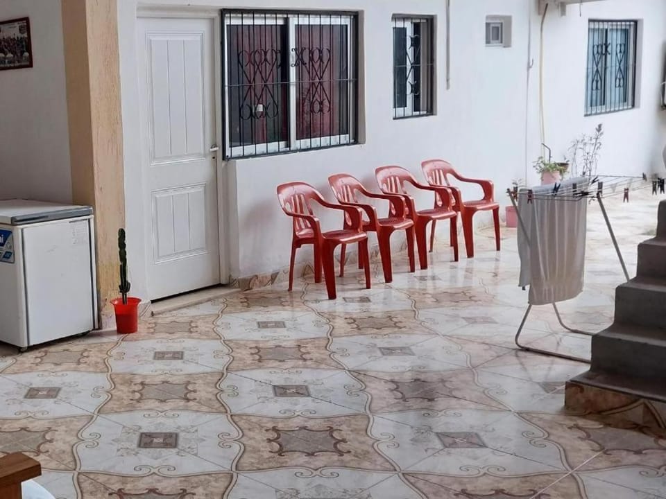 Living room, Lobby or reception