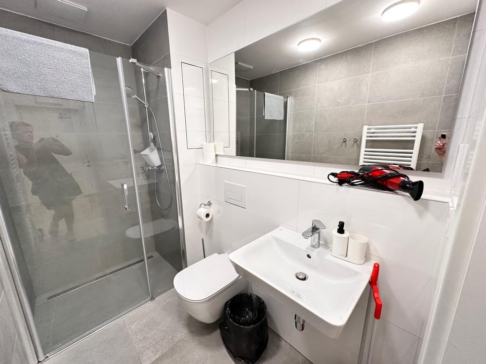 Shower, Toilet, Bathroom