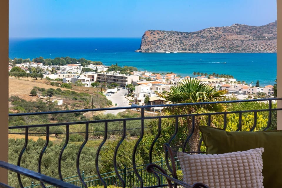 Pasiphae villas 1 & 2 House in Agia Marina
