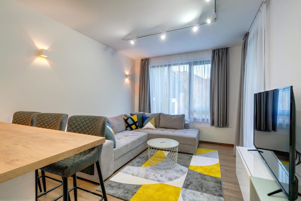 N.Joy Holiday Apartment 534 by Oak Residence Apartment in Bulgaria
