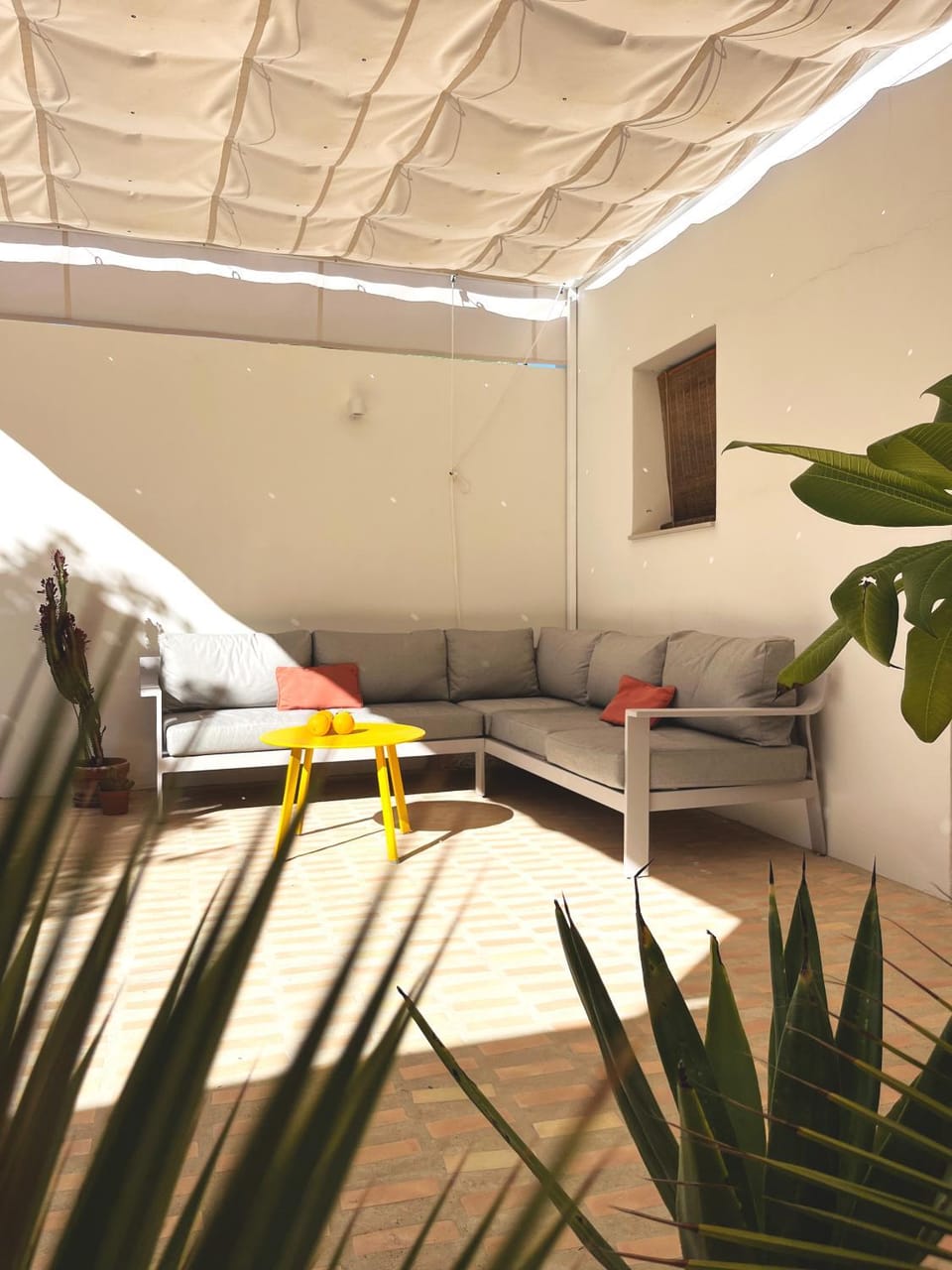 Patio, Seating area